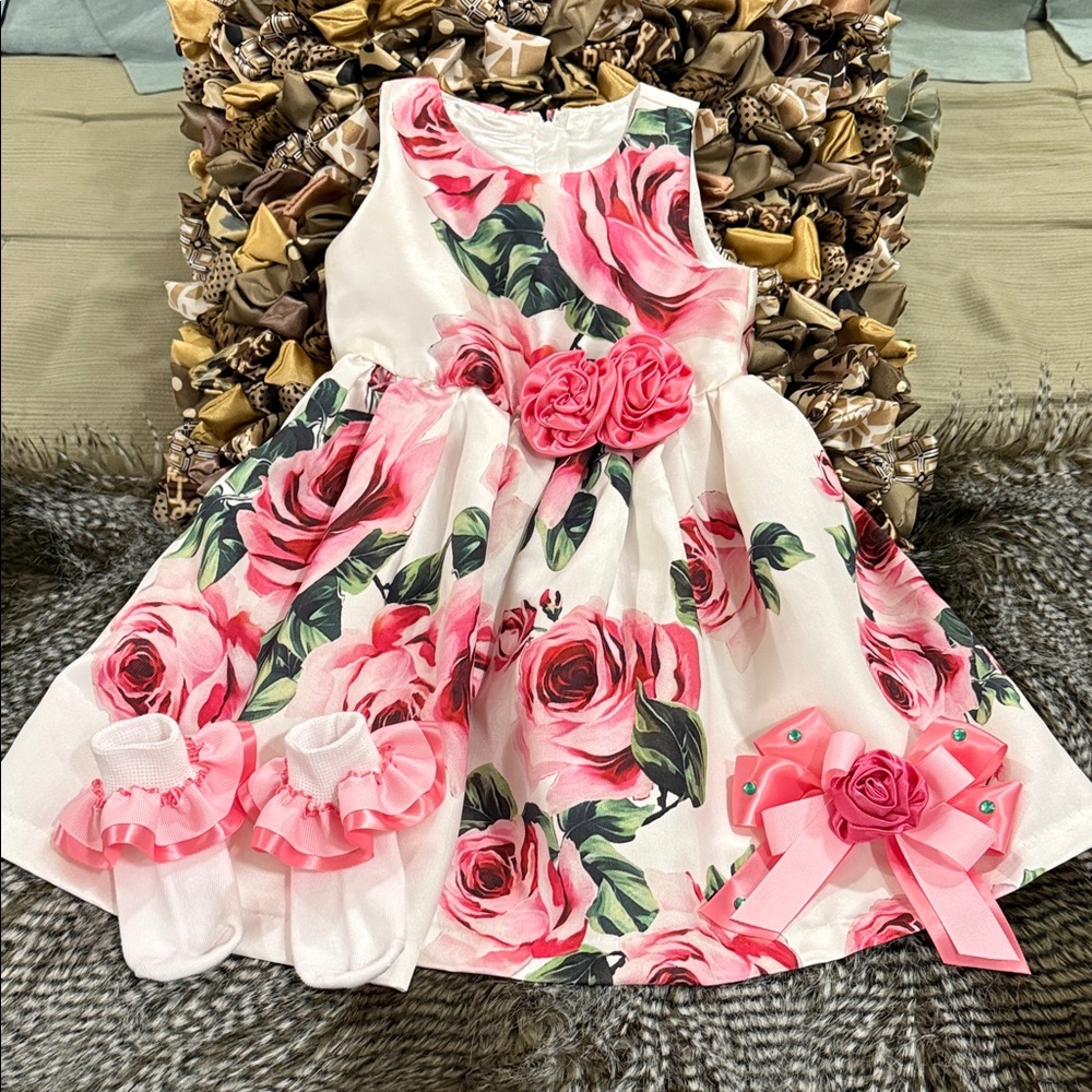 Kids dress size 24 months with socks and bow price is firm listing